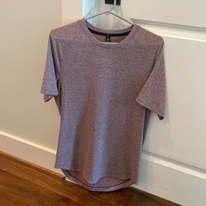 Lululemon Men's Medium Drysense Short-Sleeve Shirt - Heathered Purple Ash